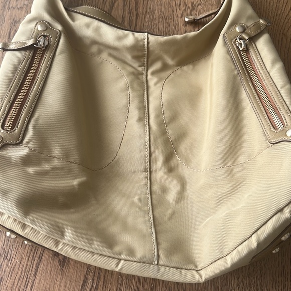 TUMI shoulder purse - Picture 2 of 8